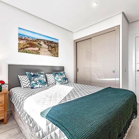 Ocean Garden Apartment With Seaview. Адехе Экстерьер фото