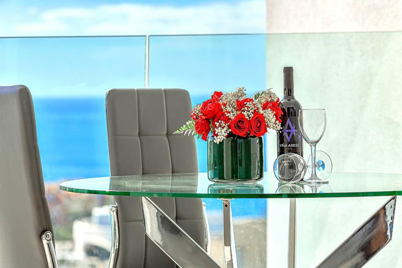 Ocean Garden Apartment With Seaview. Адехе Экстерьер фото